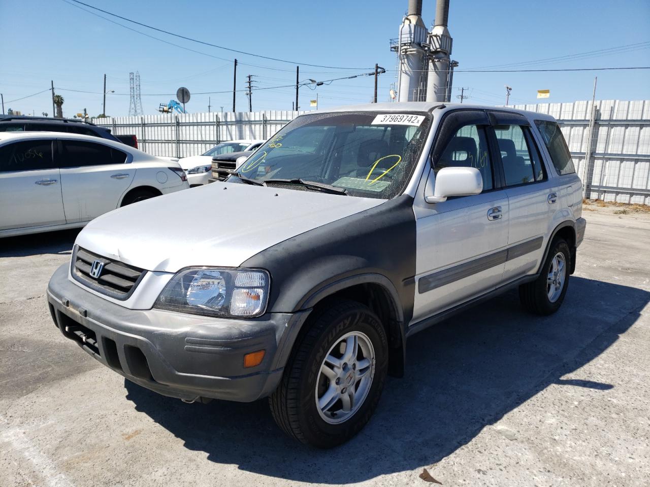 Photo 2 from auction – 2000 HONDA CR-V EX with VIN JHLRD1866YC042809
