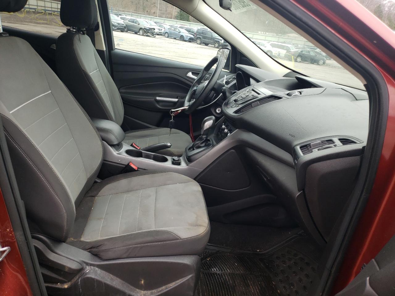 Photo 5 from auction – 2014 FORD ESCAPE SE with VIN 1FMCU9G95EUC18845