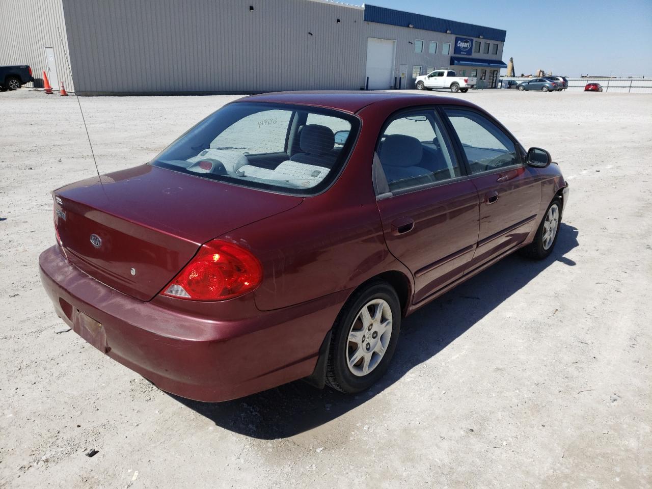 Photo 4 from auction – 2003 KIA SPECTRA with VIN KNAFB121835229465
