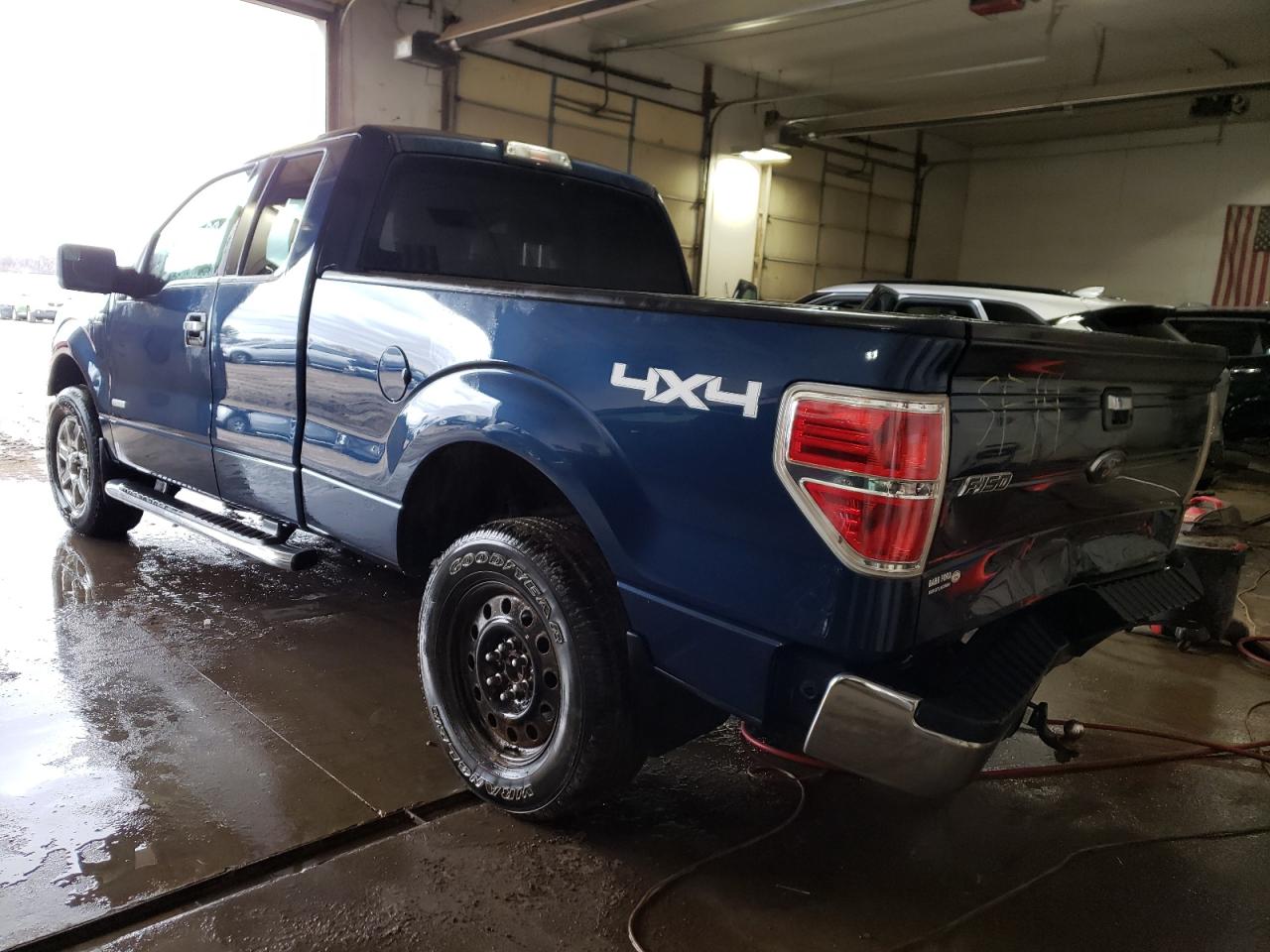 Photo 3 from auction – 2014 FORD F150 SUPER with VIN 1FTFX1ET9EFA37289