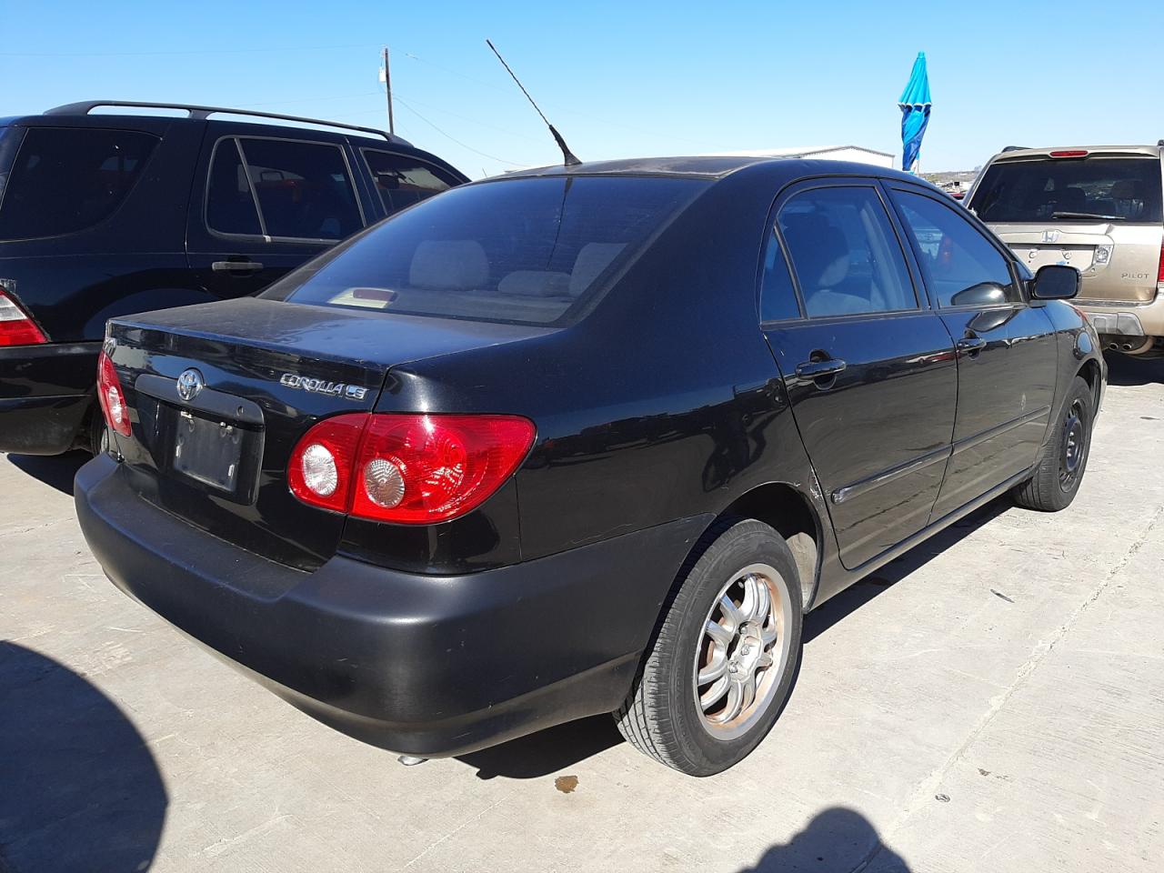 Photo 4 from auction – 2005 TOYOTA COROLLA CE with VIN JTDBR32E852062914