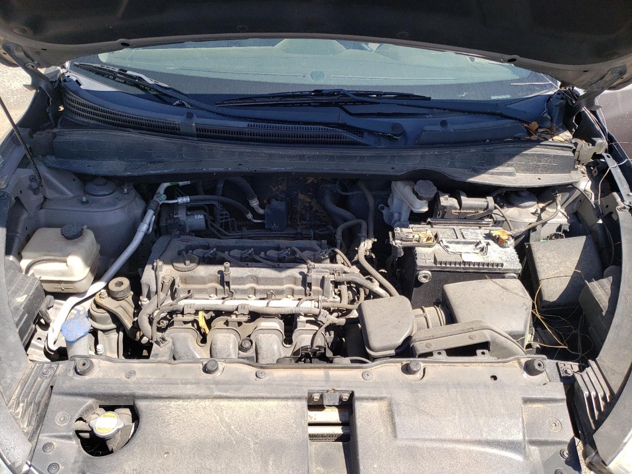 Photo 7 from auction – 2012 HYUNDAI TUCSON GL with VIN KM8JT3ABXCU505713