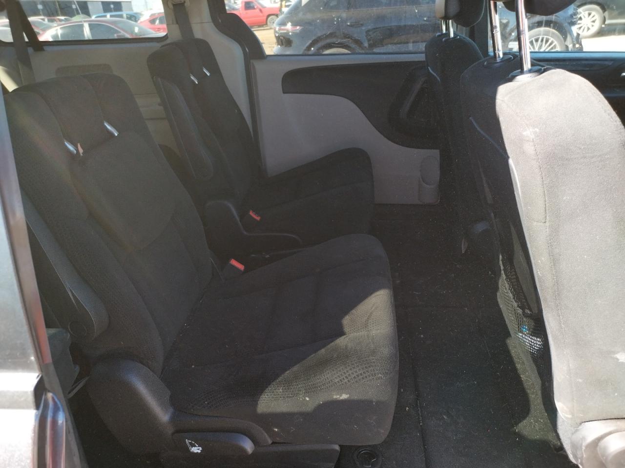 Photo 6 from auction – 2016 DODGE GRAND CARA with VIN 2C4RDGBG6GR191793