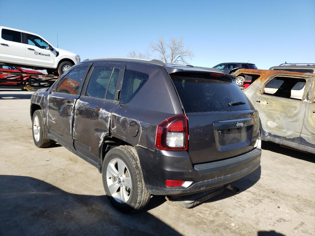 Photo 3 from auction – 2017 JEEP COMPASS SP with VIN 1C4NJCBA0HD147062