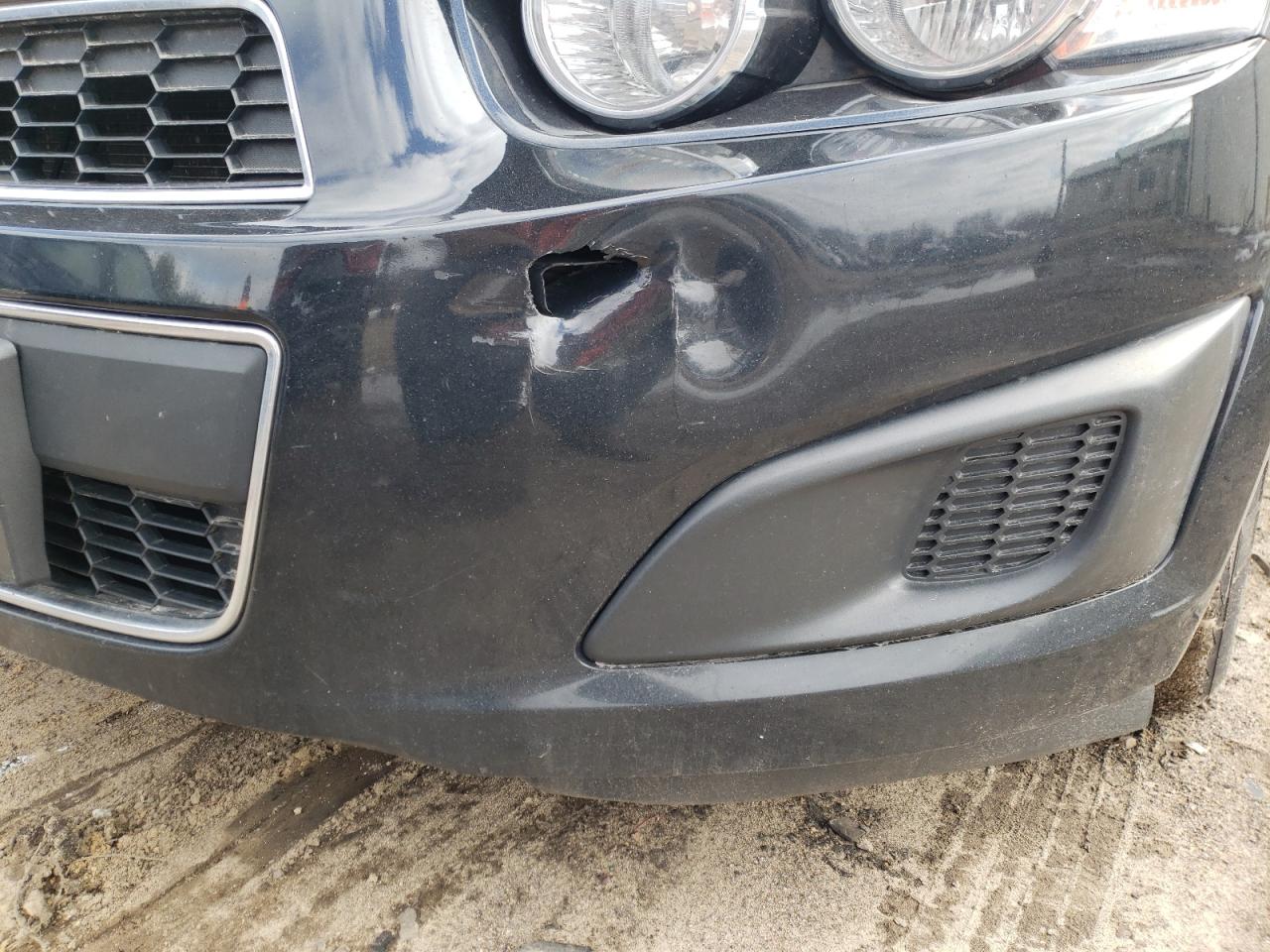 Photo 9 from auction – 2012 CHEVROLET SONIC LT with VIN 1G1JC5SH0C4180095