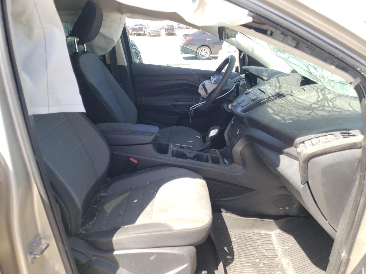 Photo 5 from auction – 2018 FORD ESCAPE S with VIN 1FMCU0F73JUC86180