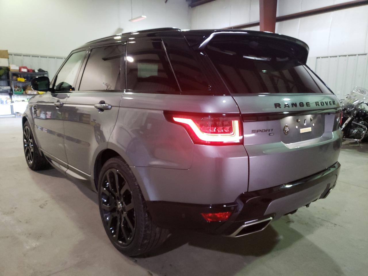Photo 3 from auction – 2021 LAND ROVER RANGE ROVE with VIN SALWR2SUXMA752423