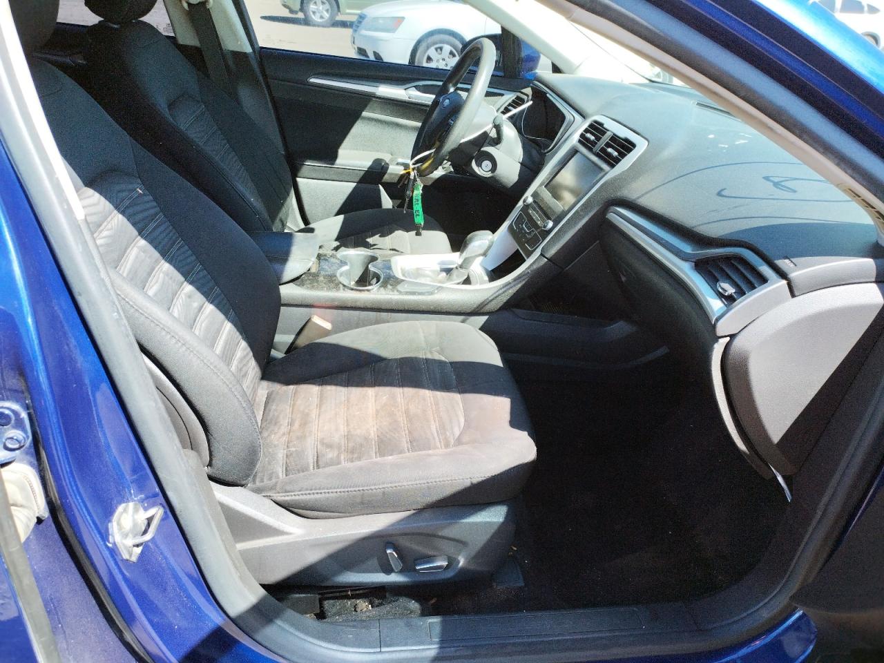 Photo 5 from auction – 2016 FORD FUSION SE with VIN 1FA6P0H78G5128979