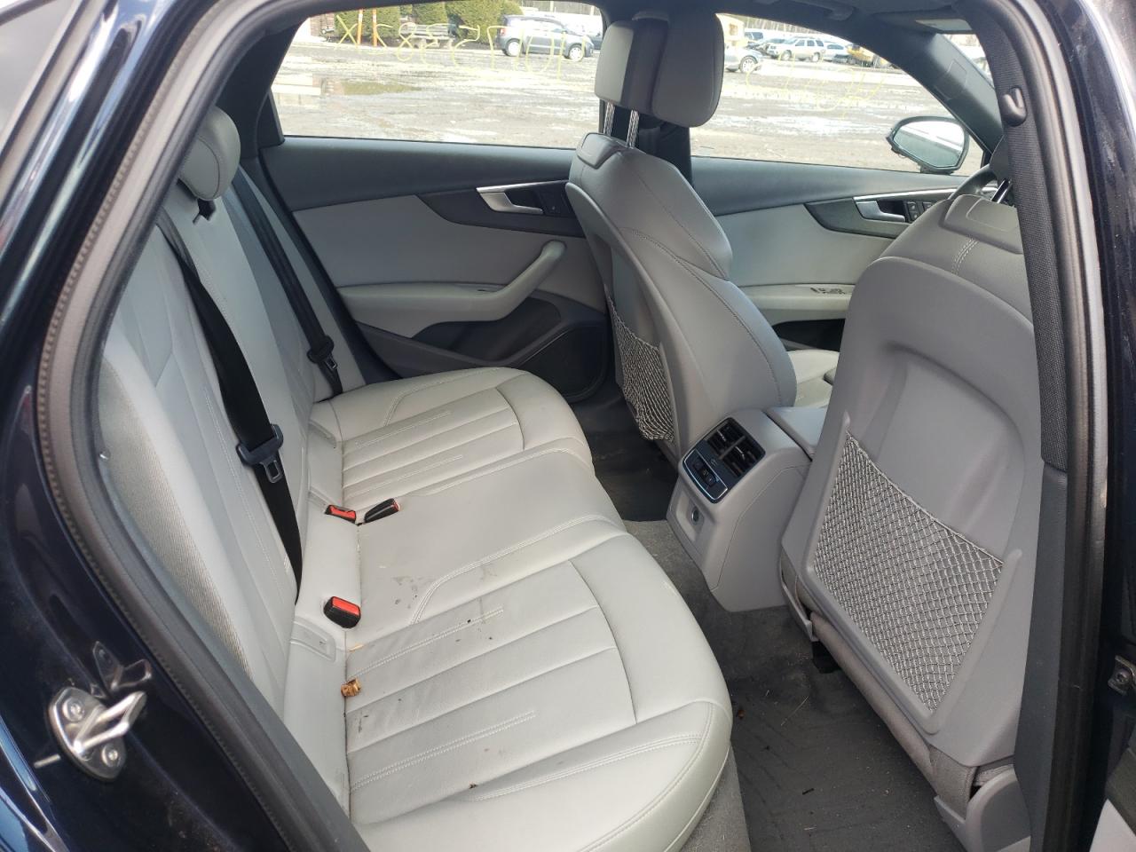 Photo 6 from auction – 2018 AUDI A4 PREMIUM with VIN WAUENAF46JA204463