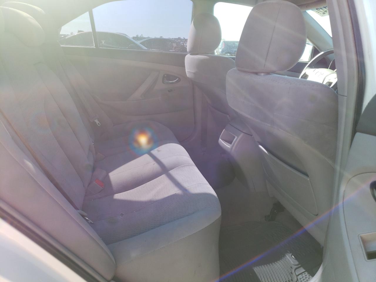 Photo 6 from auction – 2011 TOYOTA CAMRY BASE with VIN 4T4BF3EK7BR204262