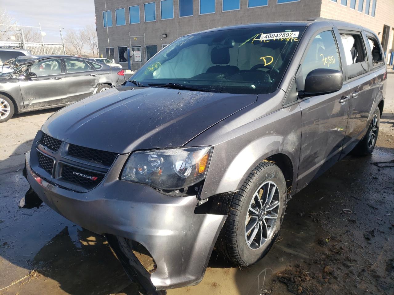 Photo 2 from auction – 2018 DODGE GRAND CARA with VIN 2C4RDGEG6JR282274