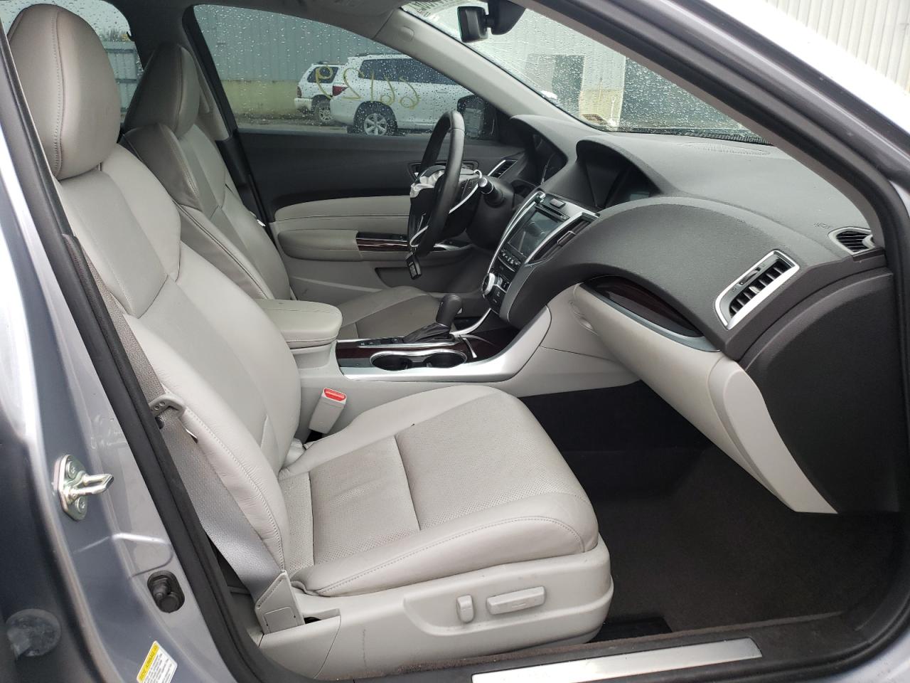 Photo 5 from auction – 2015 ACURA TLX TECH with VIN 19UUB1F55FA014615