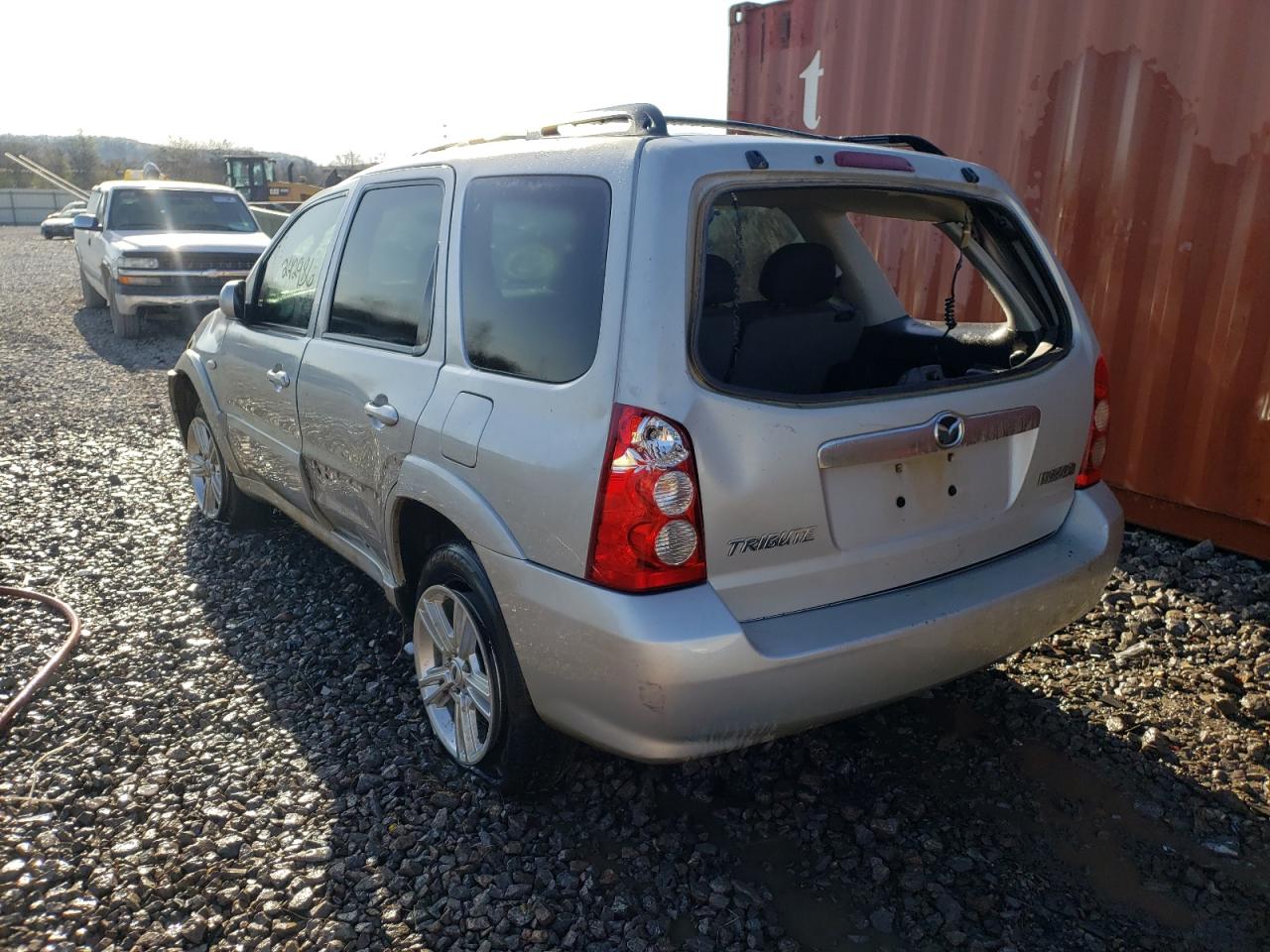 Photo 3 from auction – 2005 MAZDA TRIBUTE S with VIN 4F2CZ04125KM36933