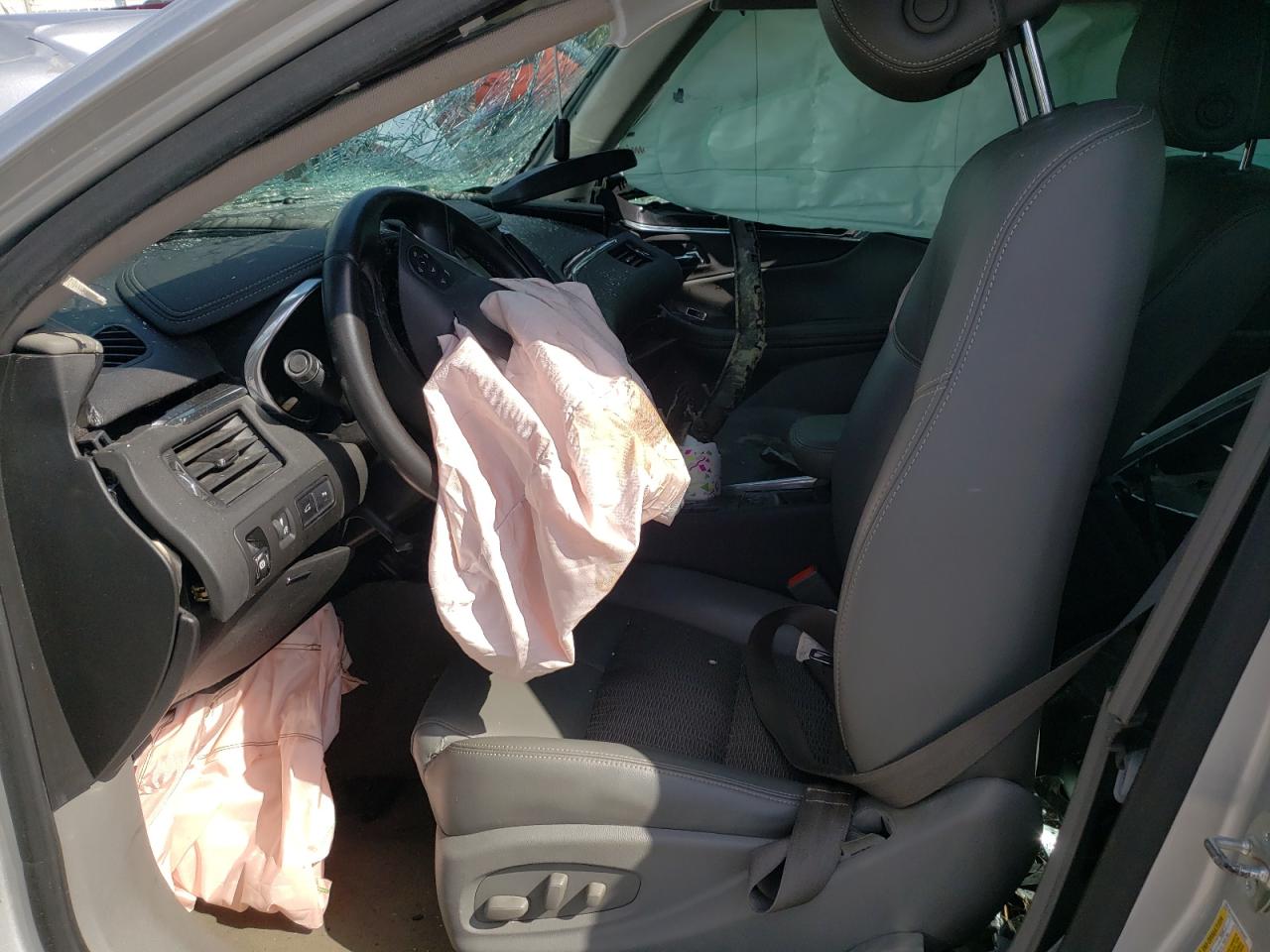 Photo 5 from auction – 2014 CHEVROLET IMPALA LT with VIN 2G1125S33E9106287