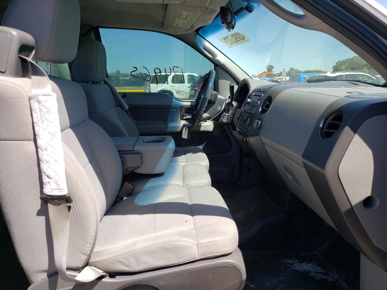 Photo 5 from auction – 2008 FORD F150 with VIN 1FTRX12W38KD20018