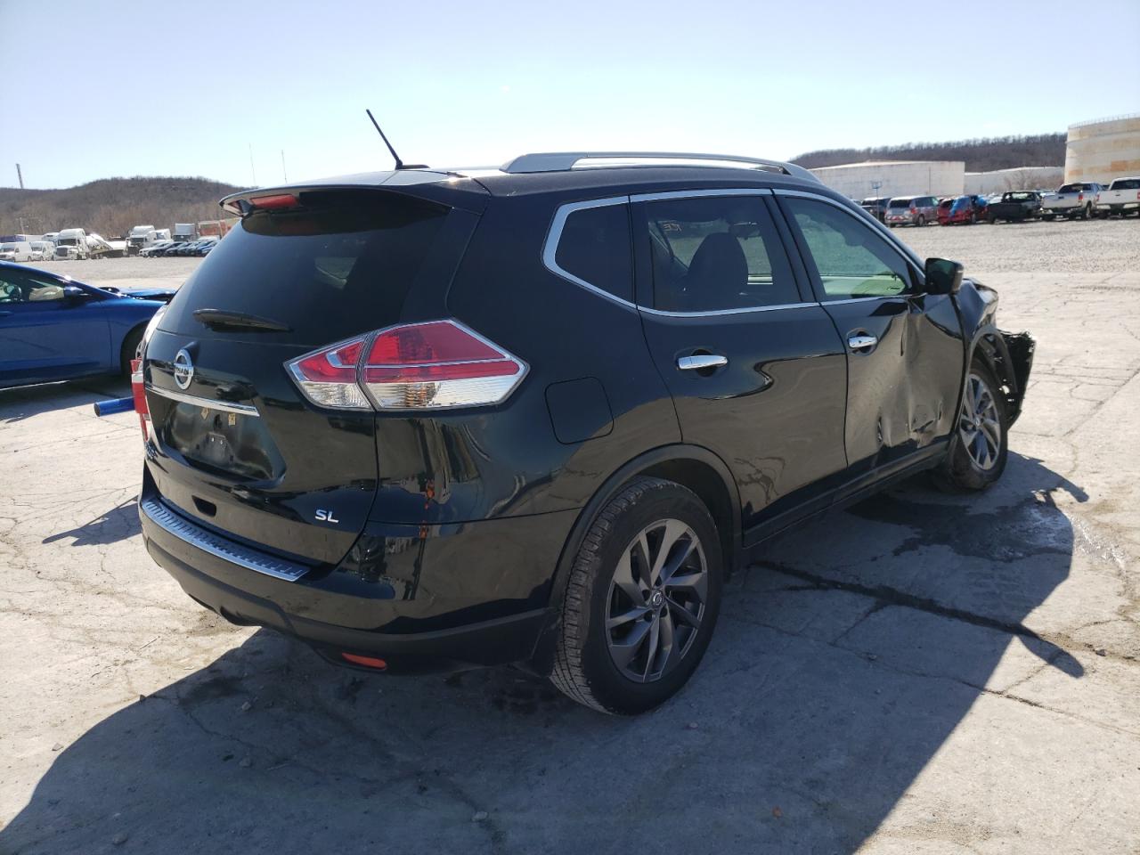 Photo 4 from auction – 2016 NISSAN ROGUE S with VIN 5N1AT2MT6GC859335