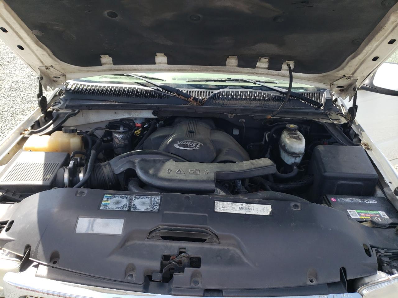 Photo 7 from auction – 2003 GMC YUKON DENA with VIN 1GKEK63UX3J285567