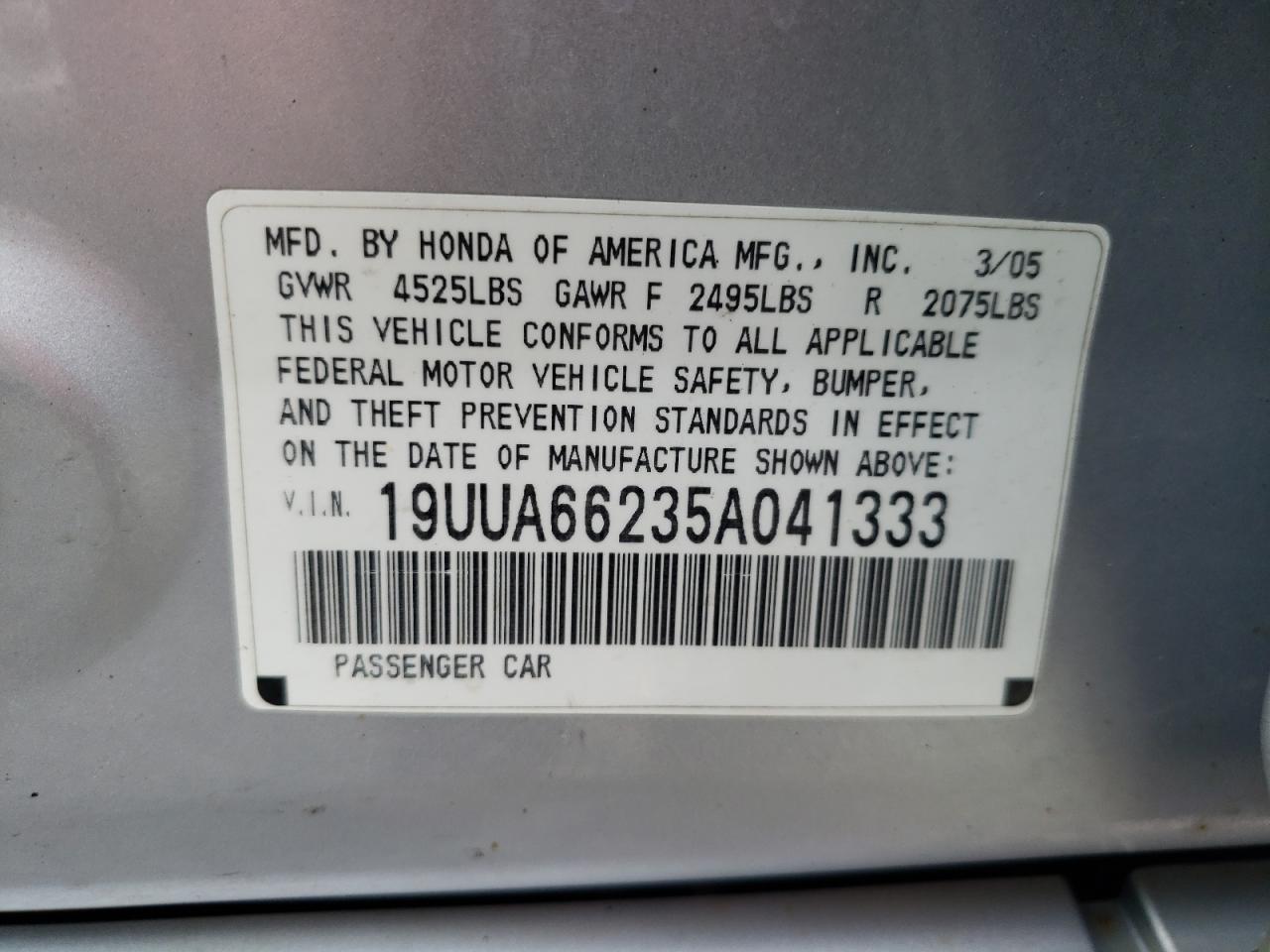 Photo 10 from auction – 2005 ACURA TL with VIN 19UUA66235A041333
