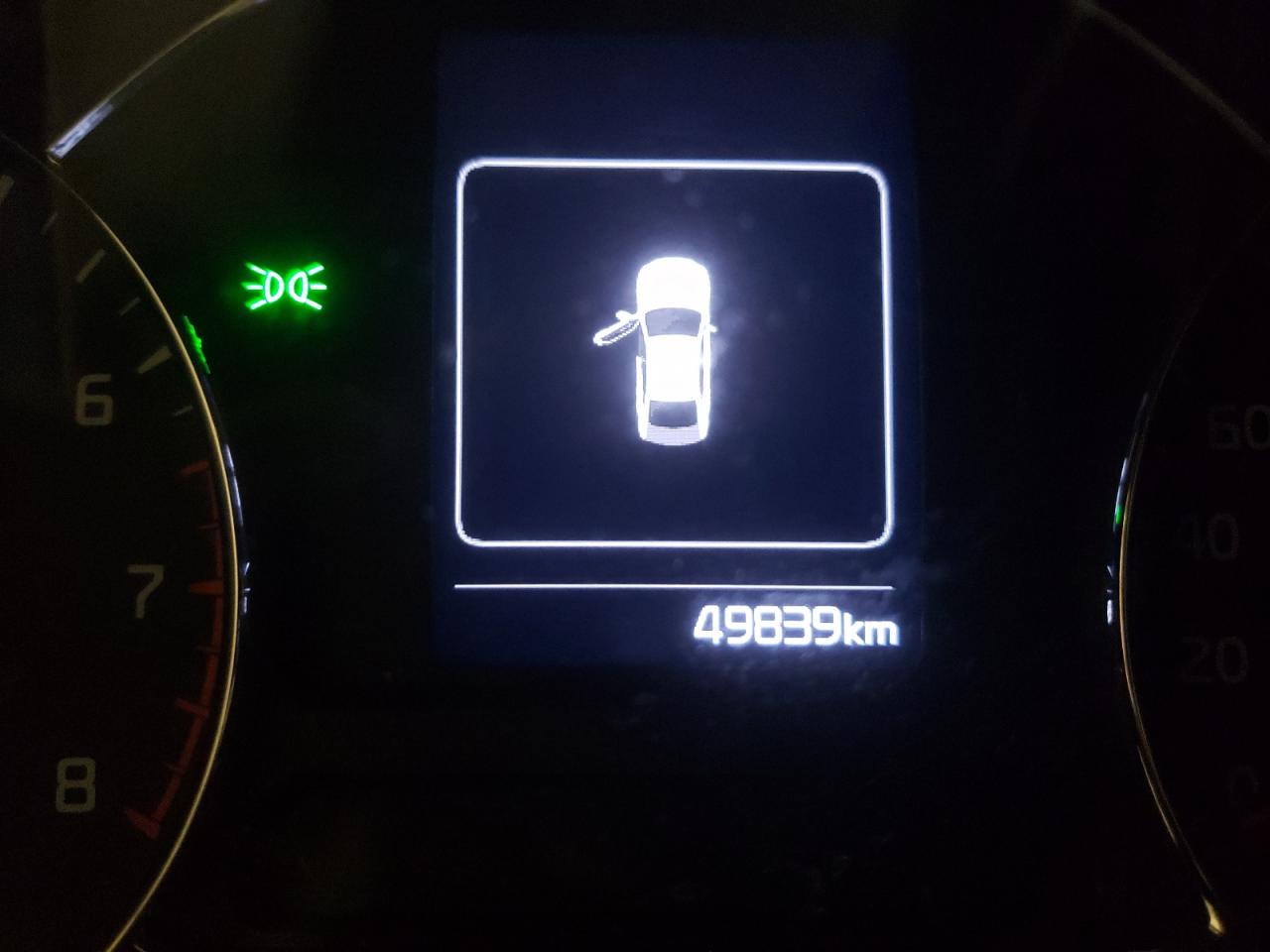 Photo 8 from auction – 2017 KIA FORTE EX with VIN 3KPFL4A83HE004477