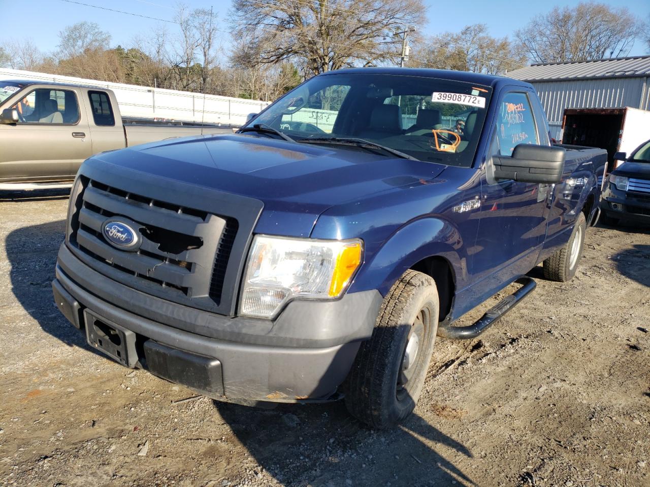 Photo 2 from auction – 2011 FORD F150 with VIN 1FTMF1CM8BKD33669