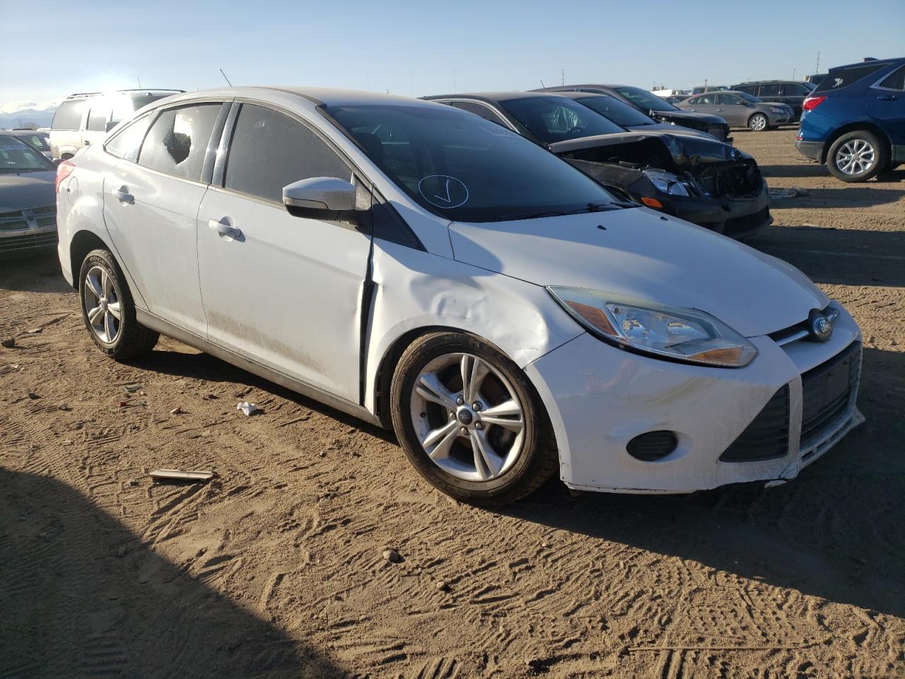 FORD FOCUS SE 2014 with VIN 1FADP3F27EL264142 - Photo from auction