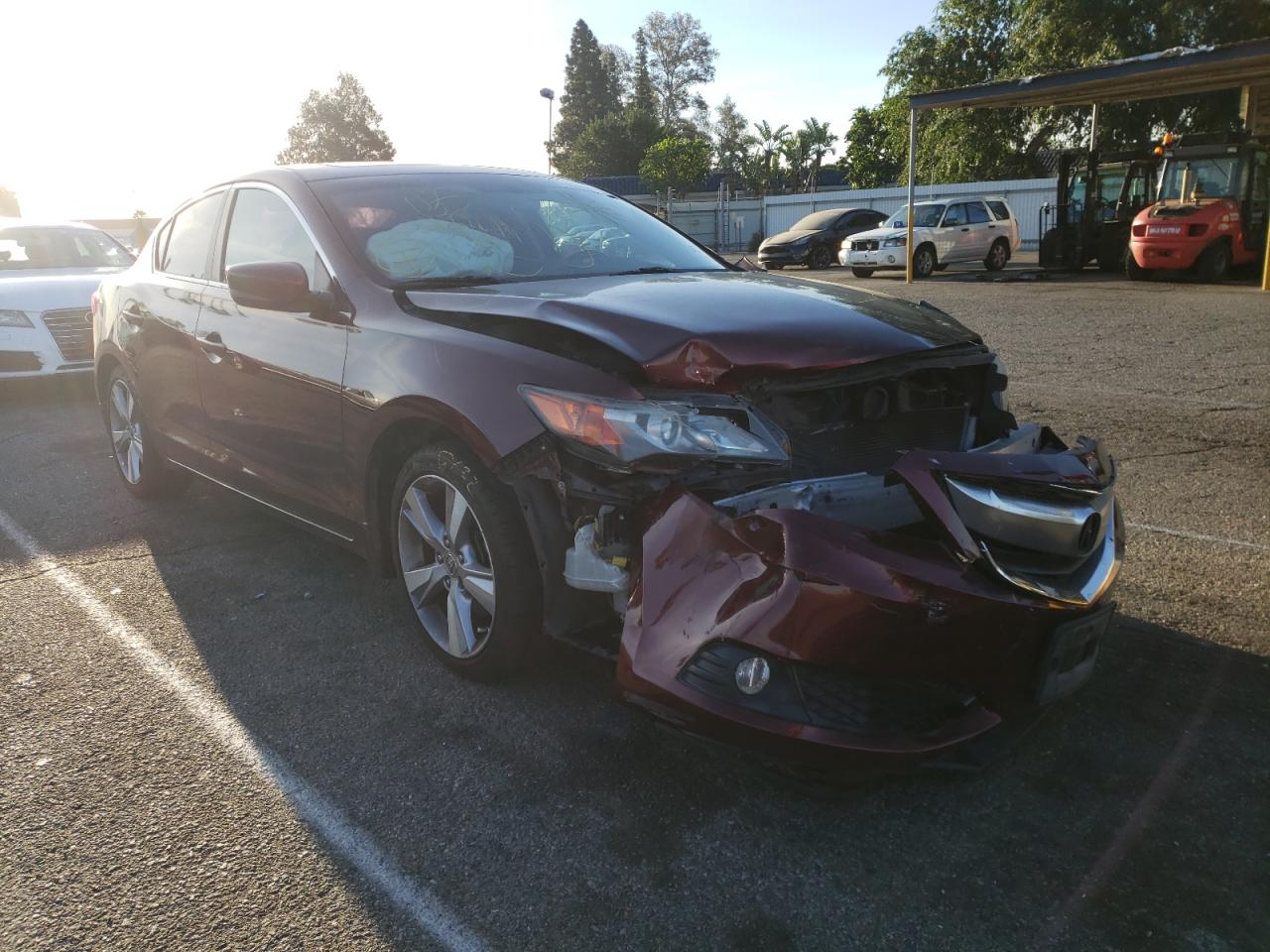ACURA ILX 24 PRE 2013 with VIN 19VDE2E54DE000737 - Photo from auction