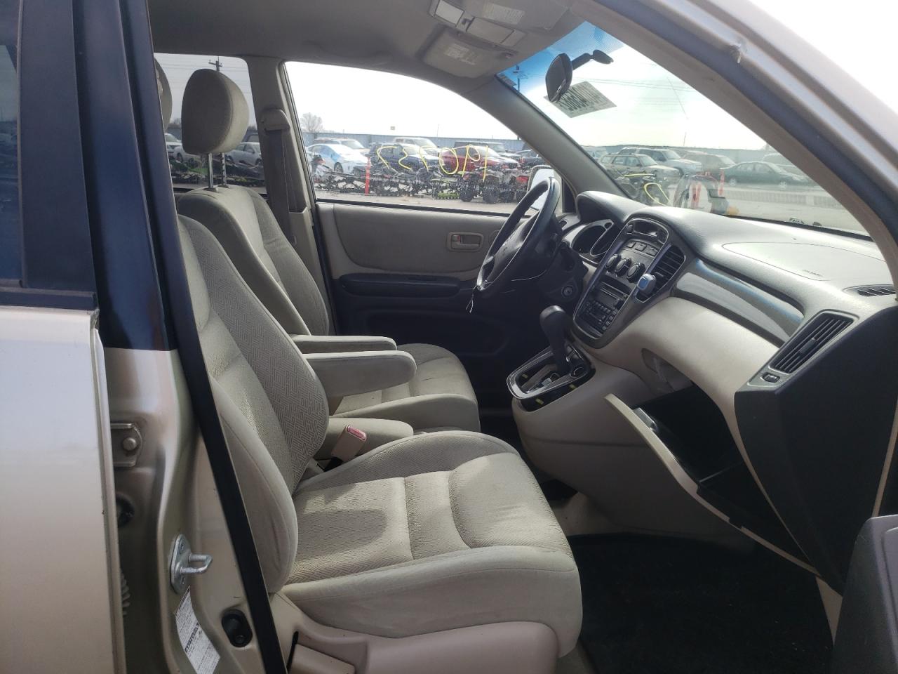 Photo 5 from auction – 2001 TOYOTA HIGHLANDER with VIN JTEHD21A610007753