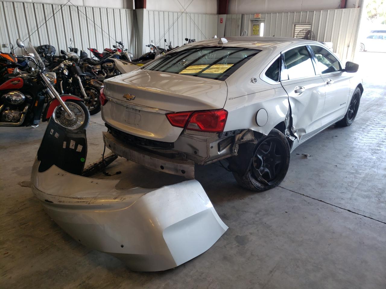 Photo 4 from auction – 2014 CHEVROLET IMPALA LS with VIN 1G11Y5SLXEU112332
