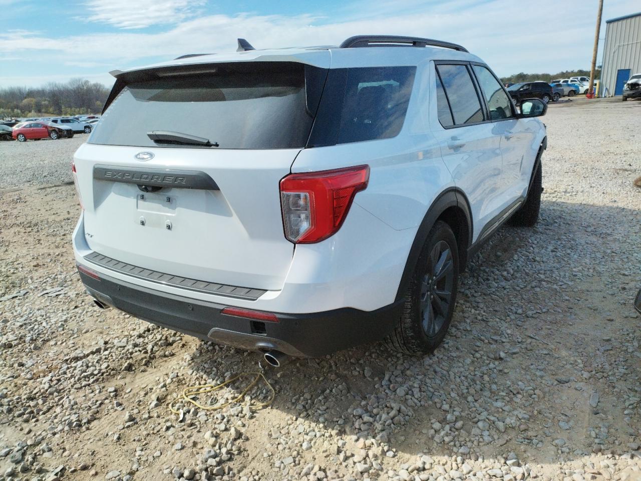 Photo 4 from auction – 2021 FORD EXPLORER X with VIN 1FMSK7DH9MGB60933