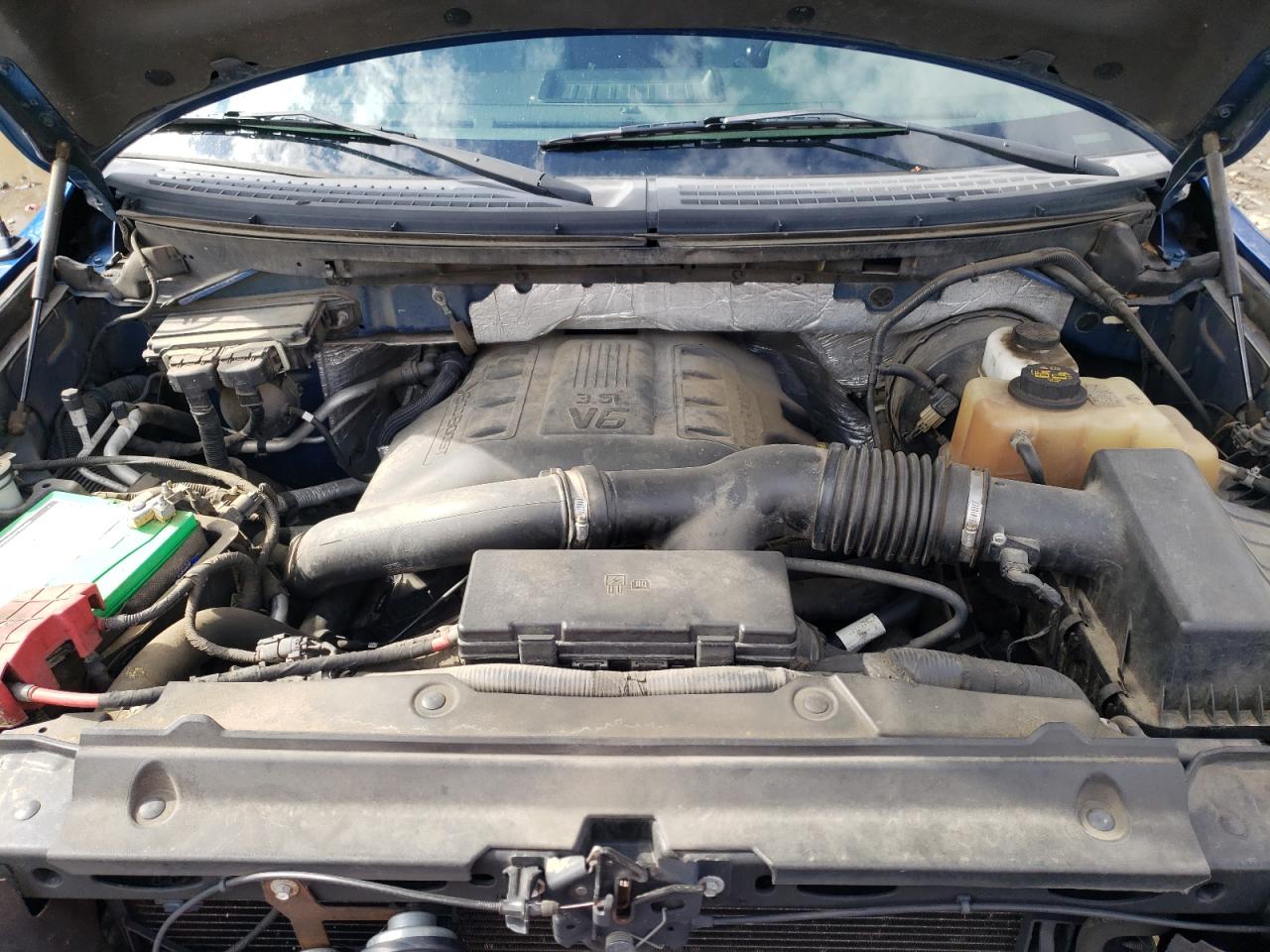 Photo 7 from auction – 2011 FORD F150 SUPER with VIN 1FTFW1CT3BKE09900
