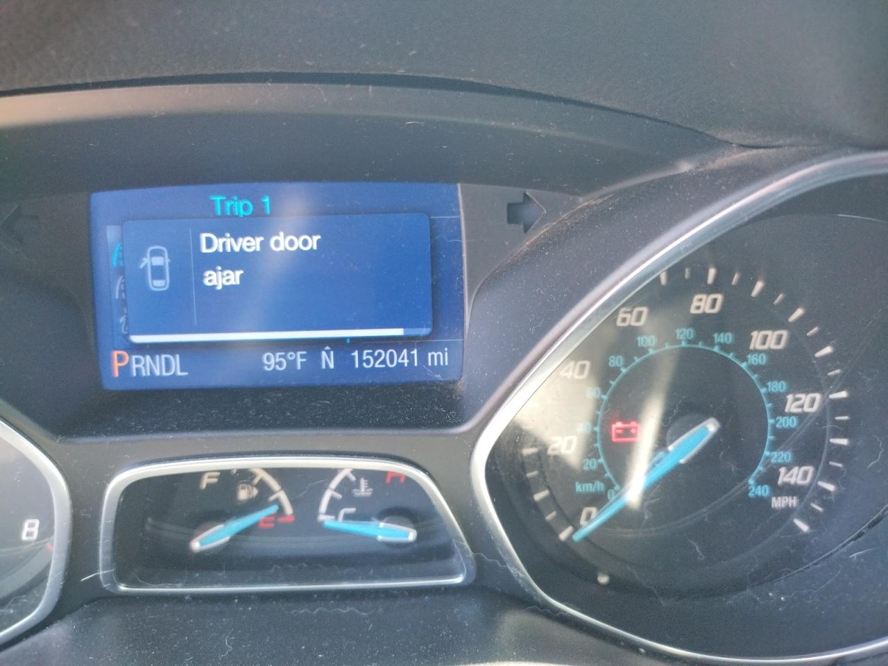 Photo 8 from auction – 2013 FORD FOCUS SE with VIN 1FADP3F23DL145289