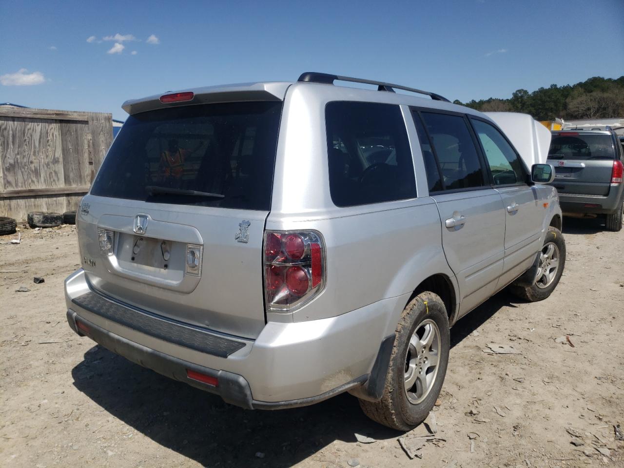 Photo 4 from auction – 2007 HONDA PILOT EXL with VIN 5FNYF285X7B043883