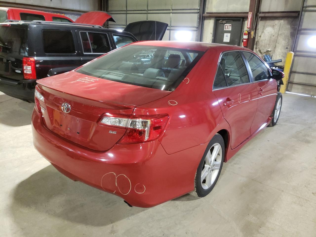 Photo 4 from auction – 2014 TOYOTA CAMRY L with VIN 4T1BF1FKXEU771213