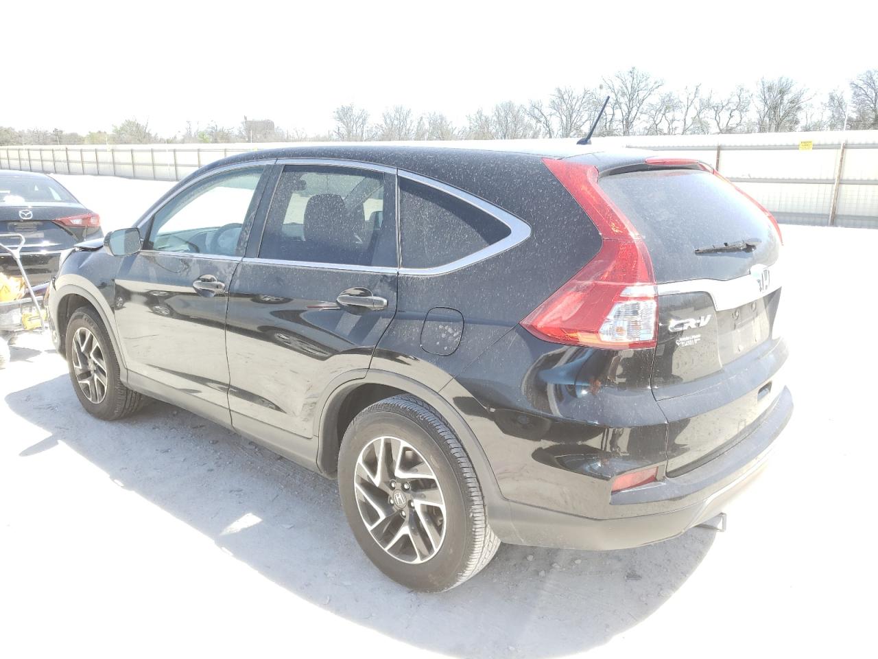 Photo 3 from auction – 2016 HONDA CR-V SE with VIN 2HKRM3H42GH529869