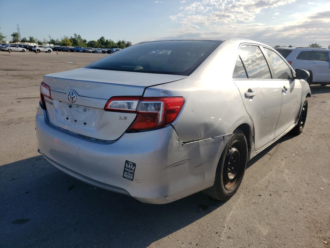 Photo 4 from auction – 2014 TOYOTA CAMRY L with VIN 4T1BF1FK6EU368085
