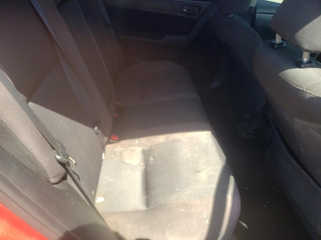 Photo 6 from auction – 2017 TOYOTA COROLLA L with VIN 5YFBURHE4HP722834