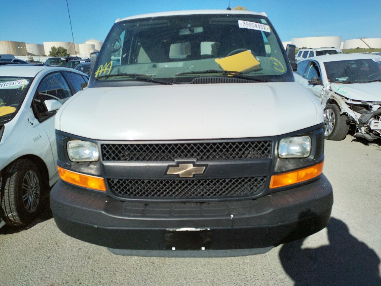 Photo 9 from auction – 2011 CHEVROLET EXPRESS G1 with VIN 1GNSGBF48B1169830