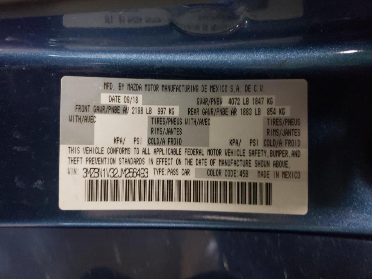 Photo 10 from auction – 2018 MAZDA 3 with VIN 3MZBN1V32JM256493