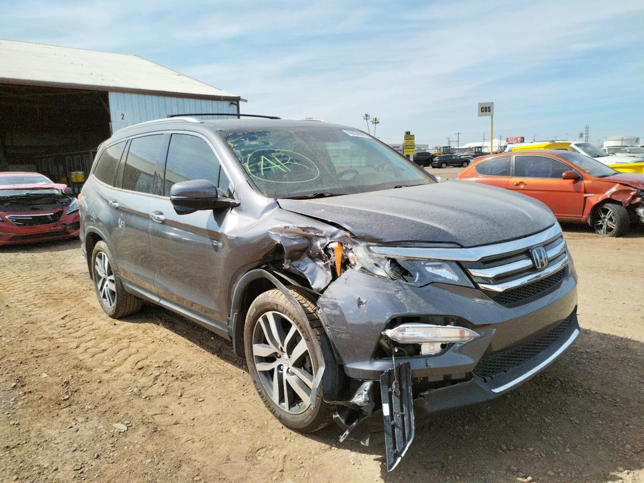 Photo 9 from auction – 2018 HONDA PILOT TOUR with VIN 5FNYF6H93JB043631