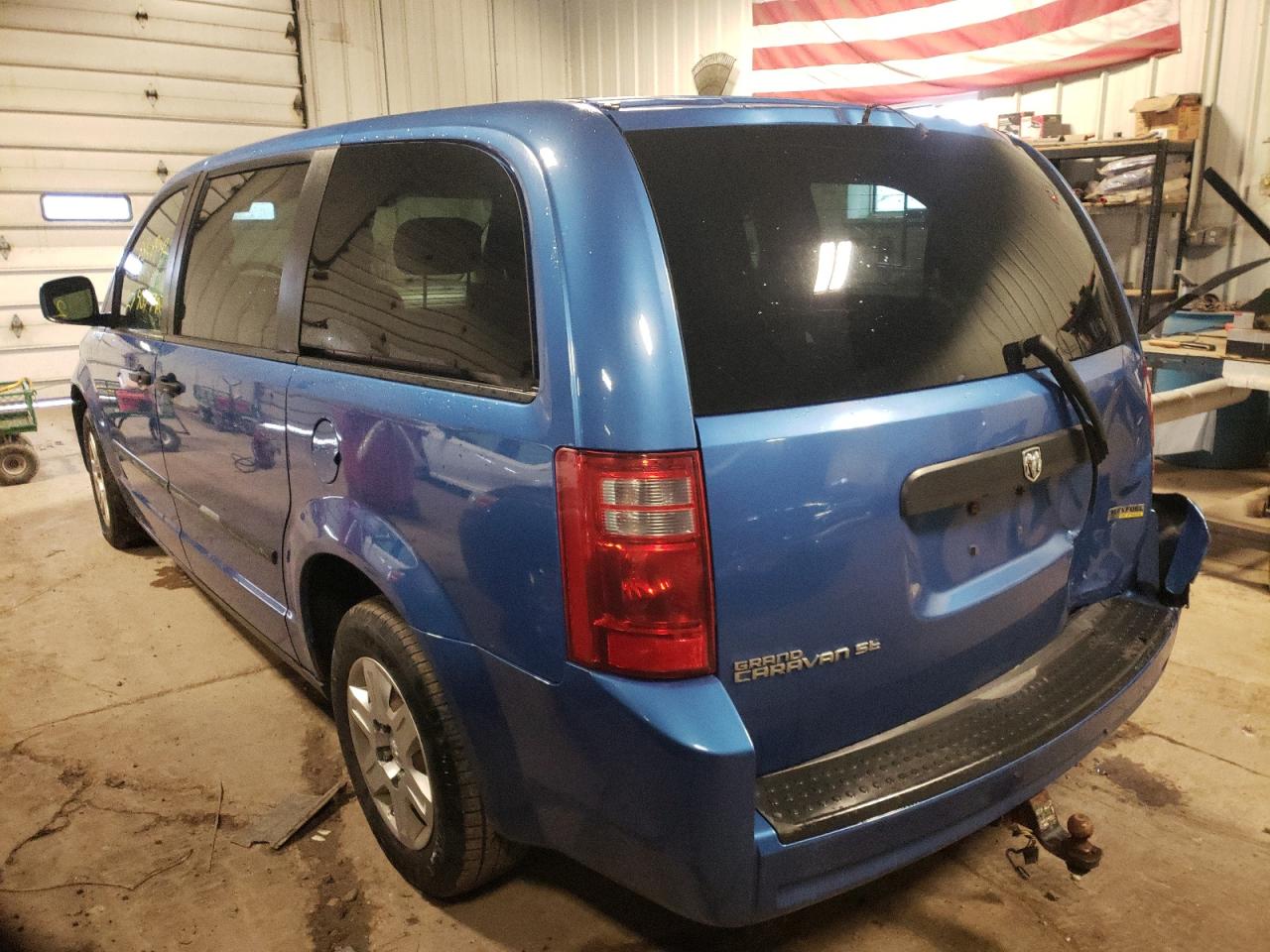 Photo 3 from auction – 2008 DODGE GRAND CARA with VIN 2D8HN44H18R677041