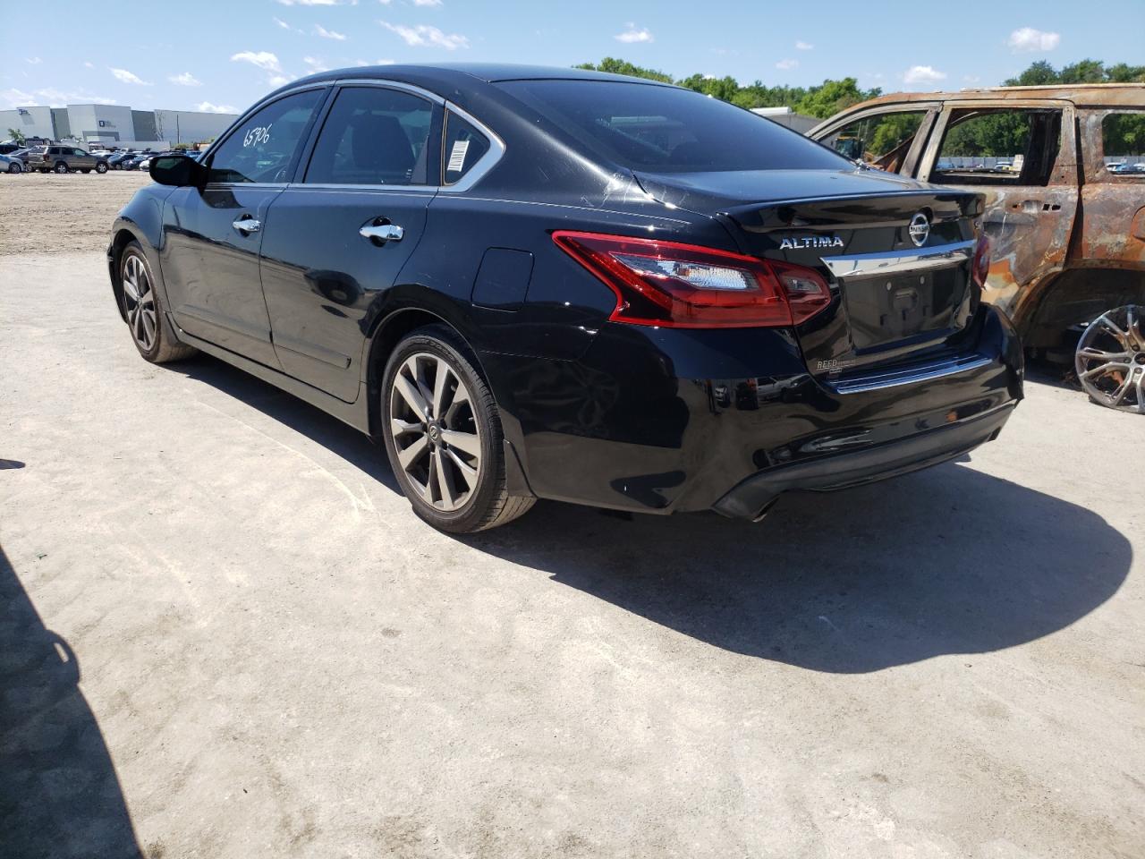Photo 3 from auction – 2017 NISSAN ALTIMA 2.5 with VIN 1N4AL3AP3HC142576