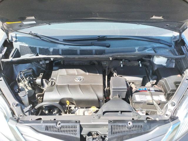 Photo 7 from auction – 2012 TOYOTA SIENNA XLE with VIN 5TDDK3DC7CS035881
