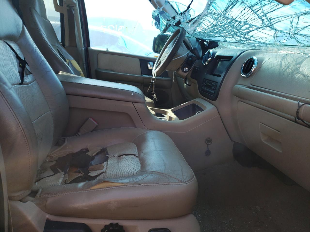 Photo 5 from auction – 2006 FORD EXPEDITION with VIN 1FMFU17576LA66408