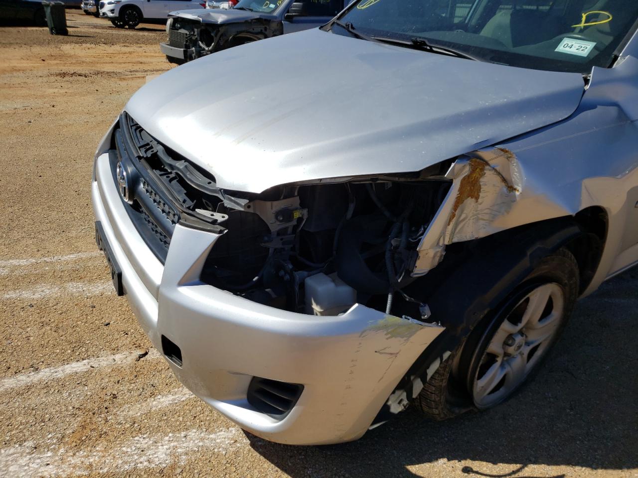 Photo 9 from auction – 2009 TOYOTA RAV4 with VIN 2T3ZF33V29W005630