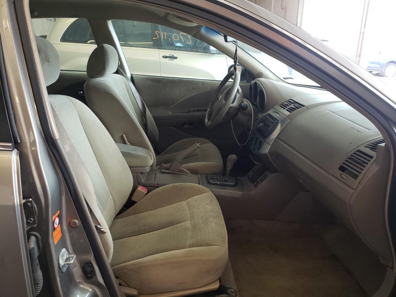 Photo 5 from auction – 2003 NISSAN ALTIMA BAS with VIN 1N4AL11E33C168137