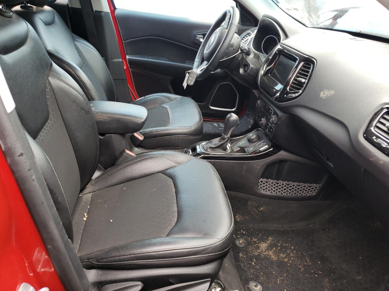 Photo 5 from auction – 2018 JEEP COMPASS LA with VIN 3C4NJDBB8JT453358