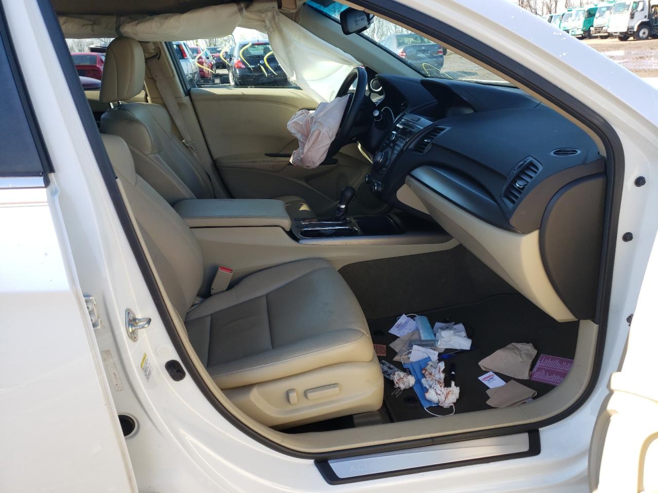 Photo 5 from auction – 2014 ACURA RDX TECHNO with VIN 5J8TB4H55EL012649