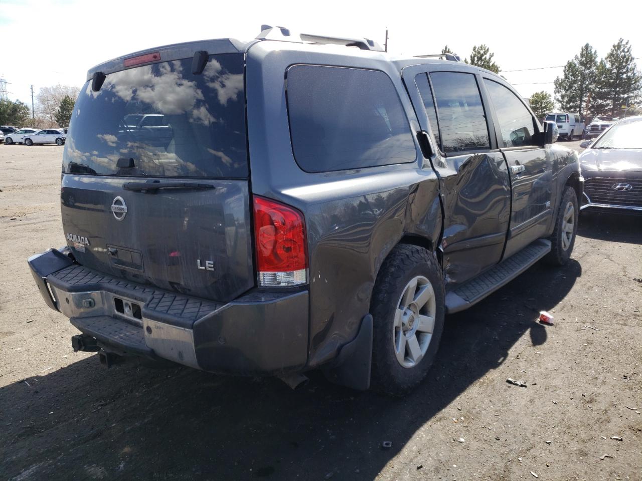Photo 4 from auction – 2005 NISSAN ARMADA SE with VIN 5N1AA08B25N726357