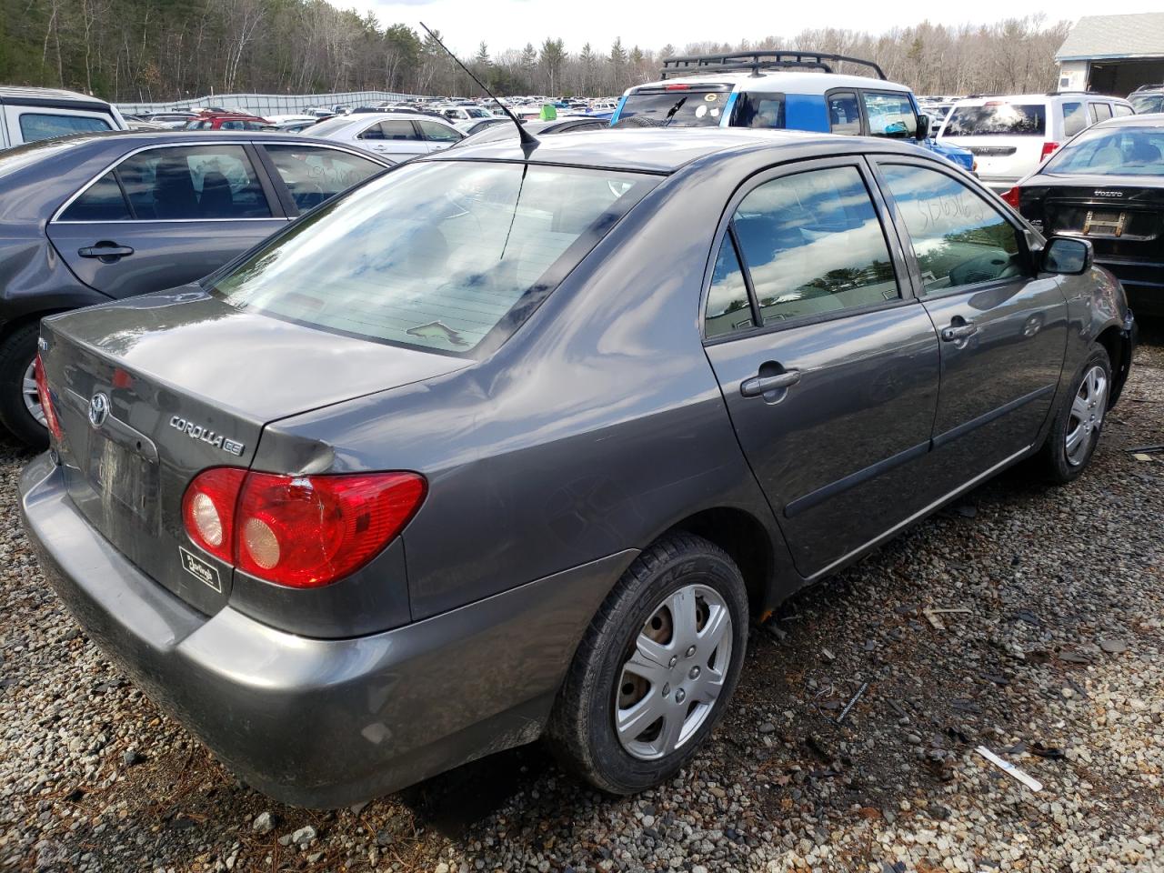 Photo 4 from auction – 2005 TOYOTA COROLLA CE with VIN 2T1BR32E65C443324