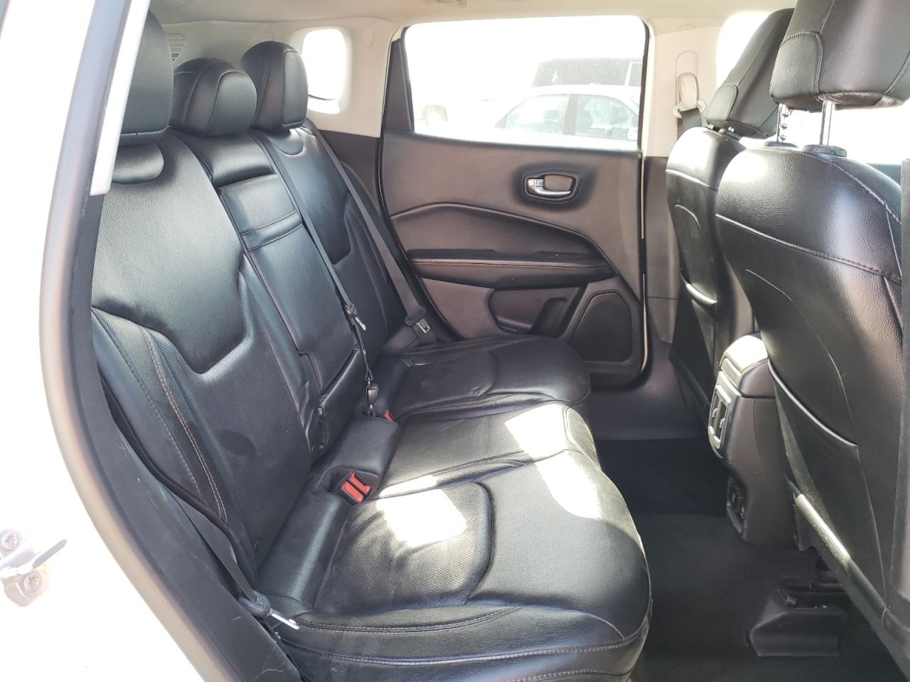 Photo 6 from auction – 2018 JEEP COMPASS LI with VIN 3C4NJCCB4JT406885